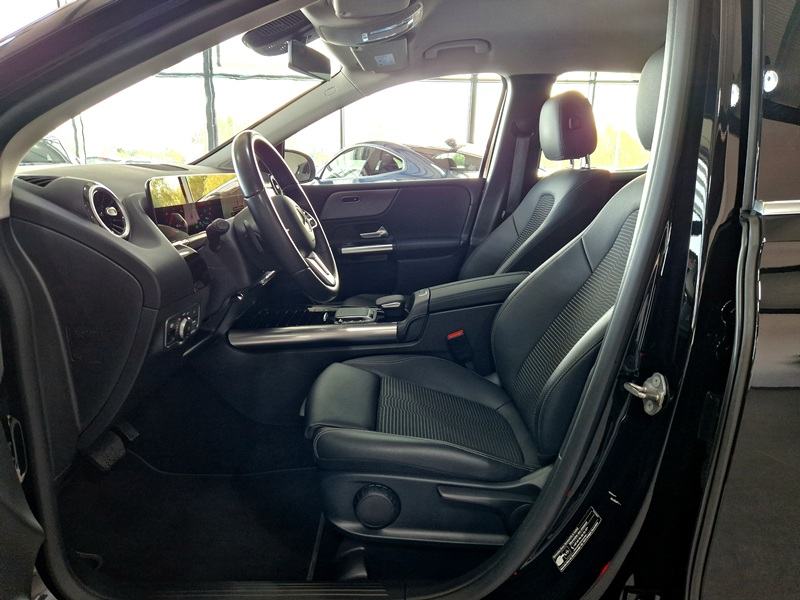 Mercedes-Benz B 250e PLUG-IN Hybrid automatik, fotografija 12