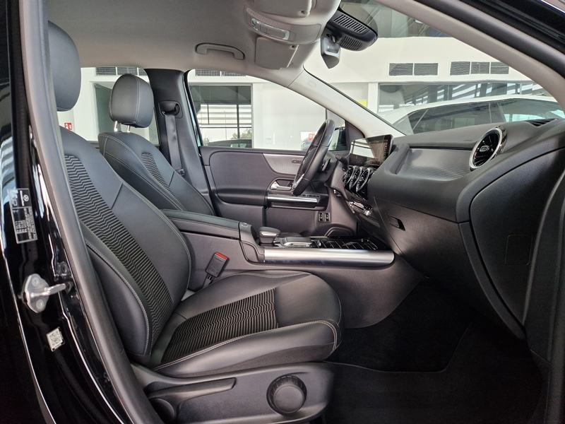 Mercedes-Benz B 250e PLUG-IN Hybrid automatik, fotografija 15