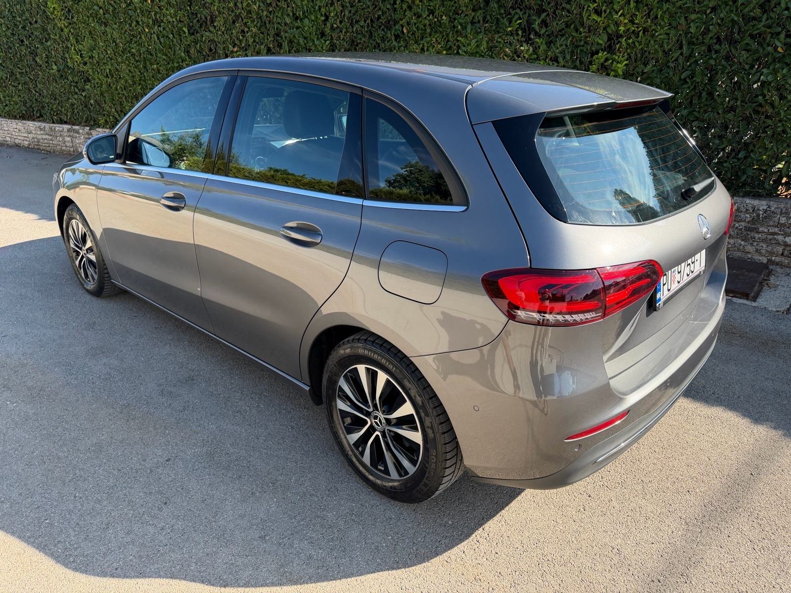 Mercedes-Benz B-klasa 1,5 D automatik, fotografija 3