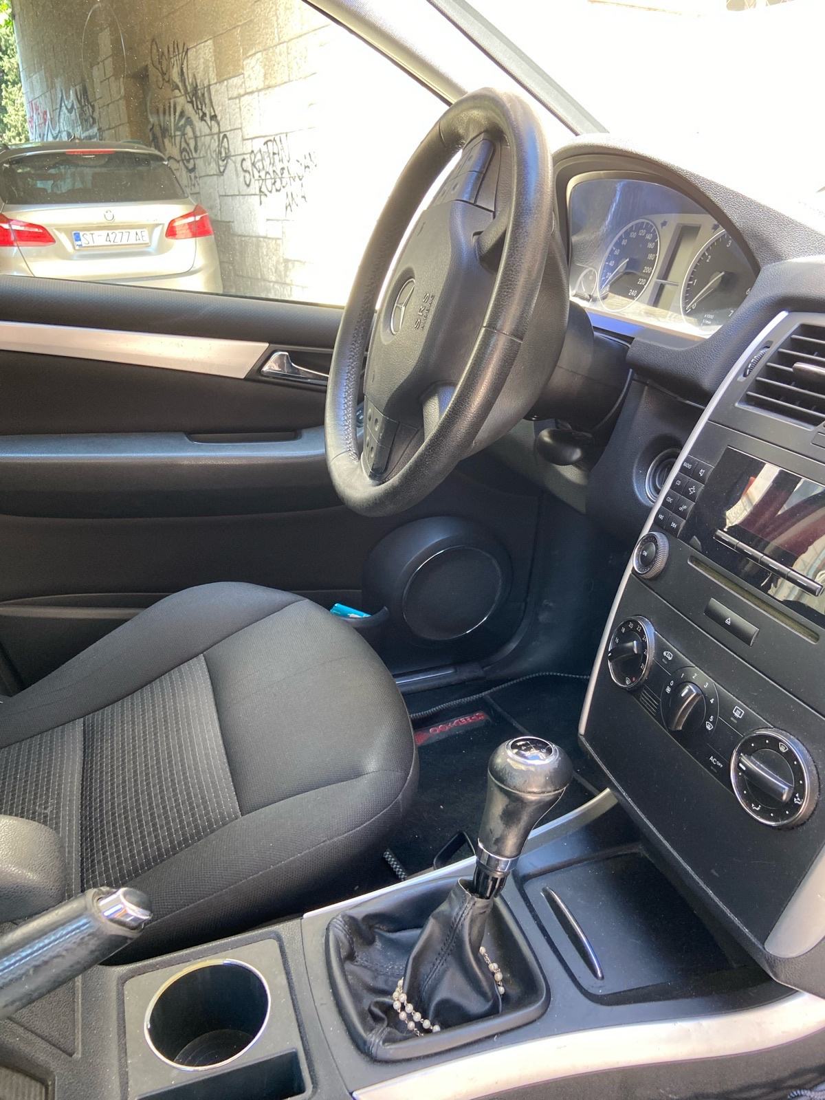 Mercedes-Benz B-klasa 150, fotografija 7