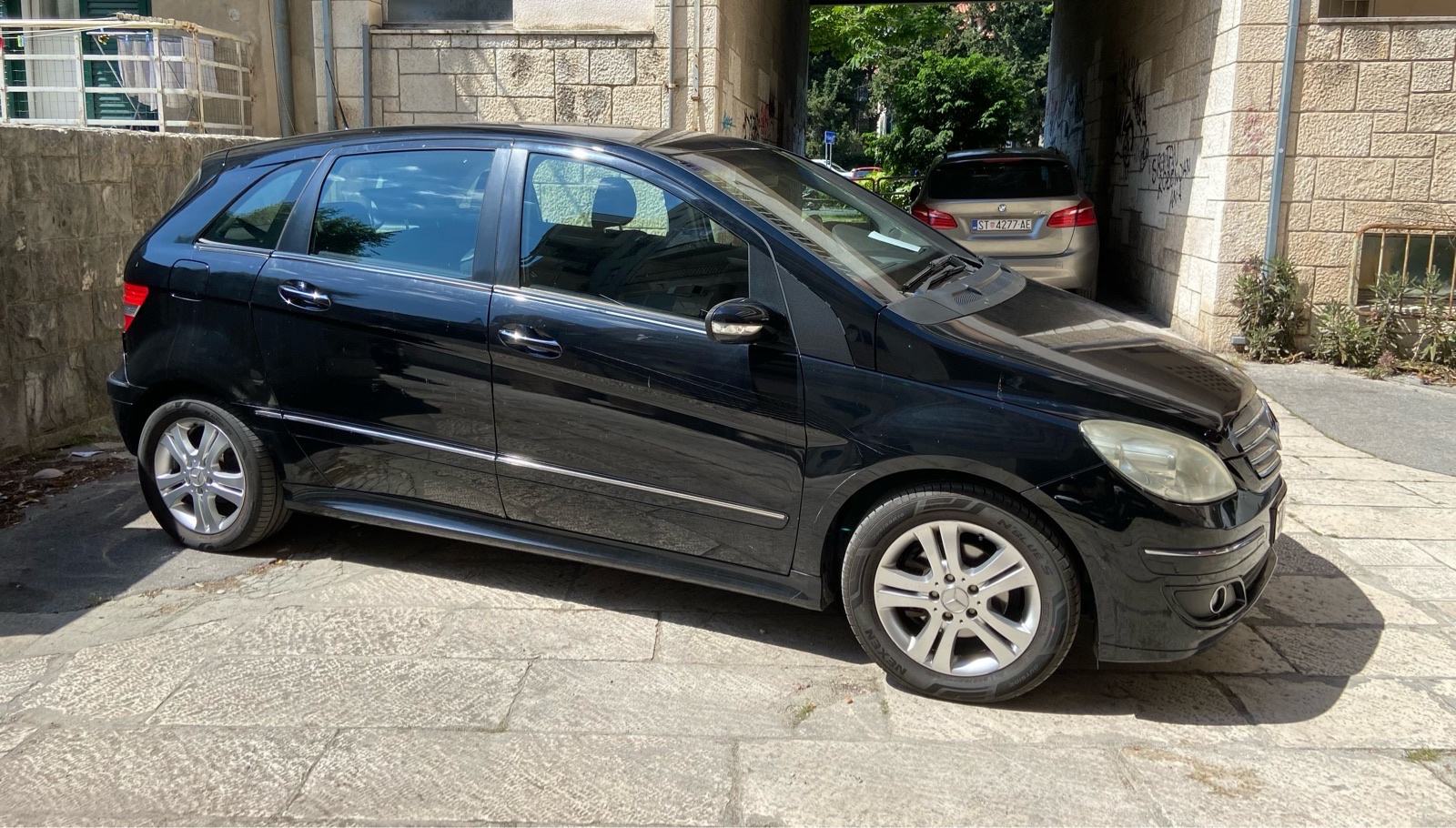 Mercedes-Benz B-klasa 150, fotografija 12