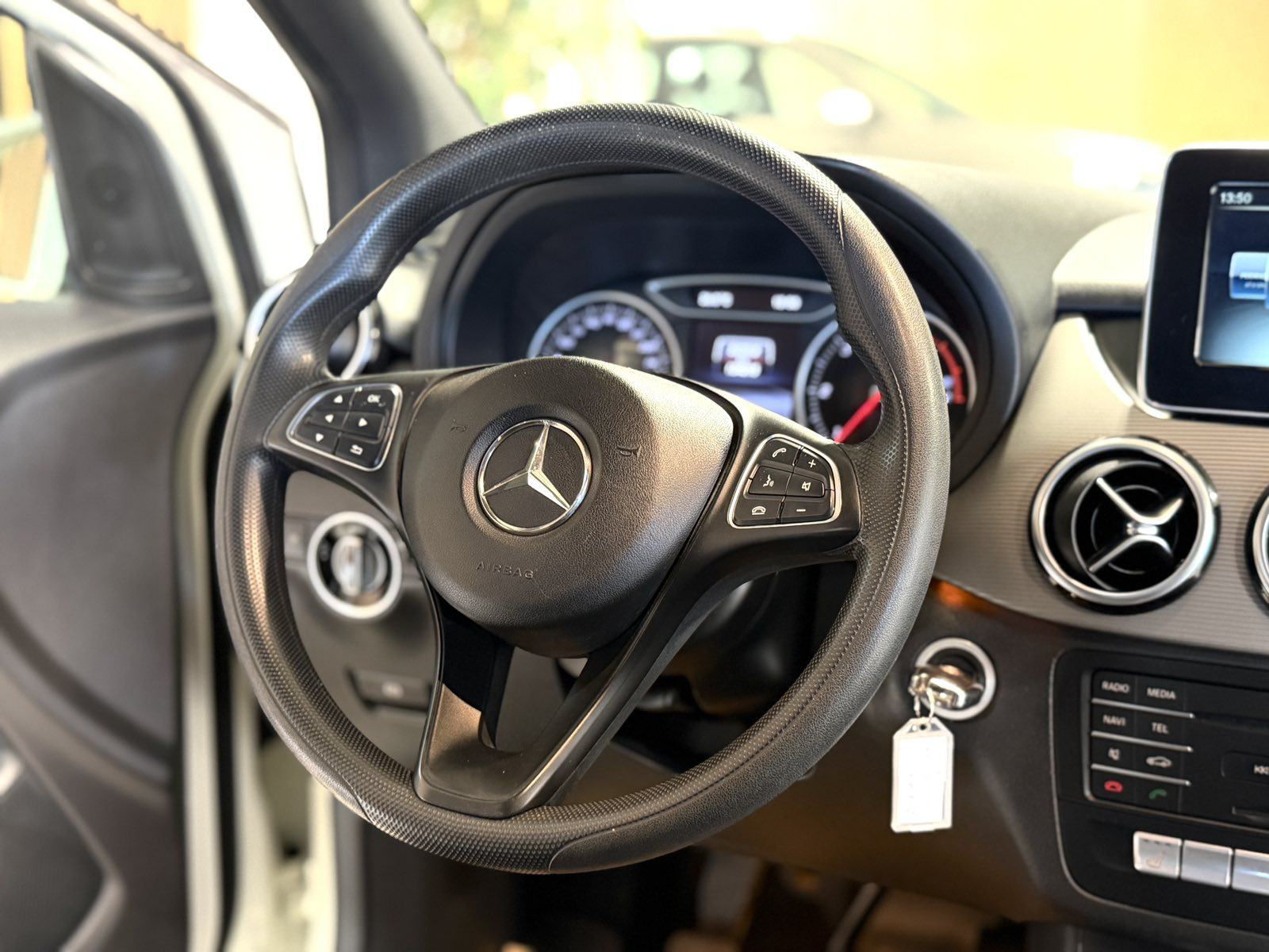 Mercedes-Benz B-klasa 160 CDI *NAVI - PDC - ALU 16''- 12MJ JAMSTVO*, fotografija 18