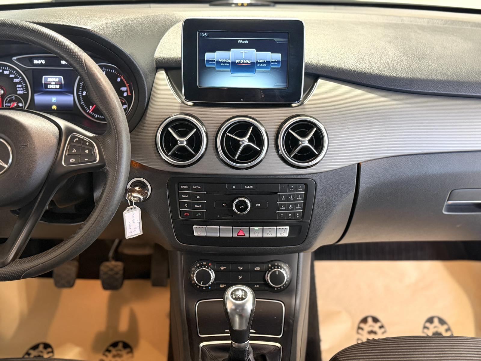 Mercedes-Benz B-klasa 160 CDI *NAVI - PDC - ALU 16''- 12MJ JAMSTVO*, fotografija 17