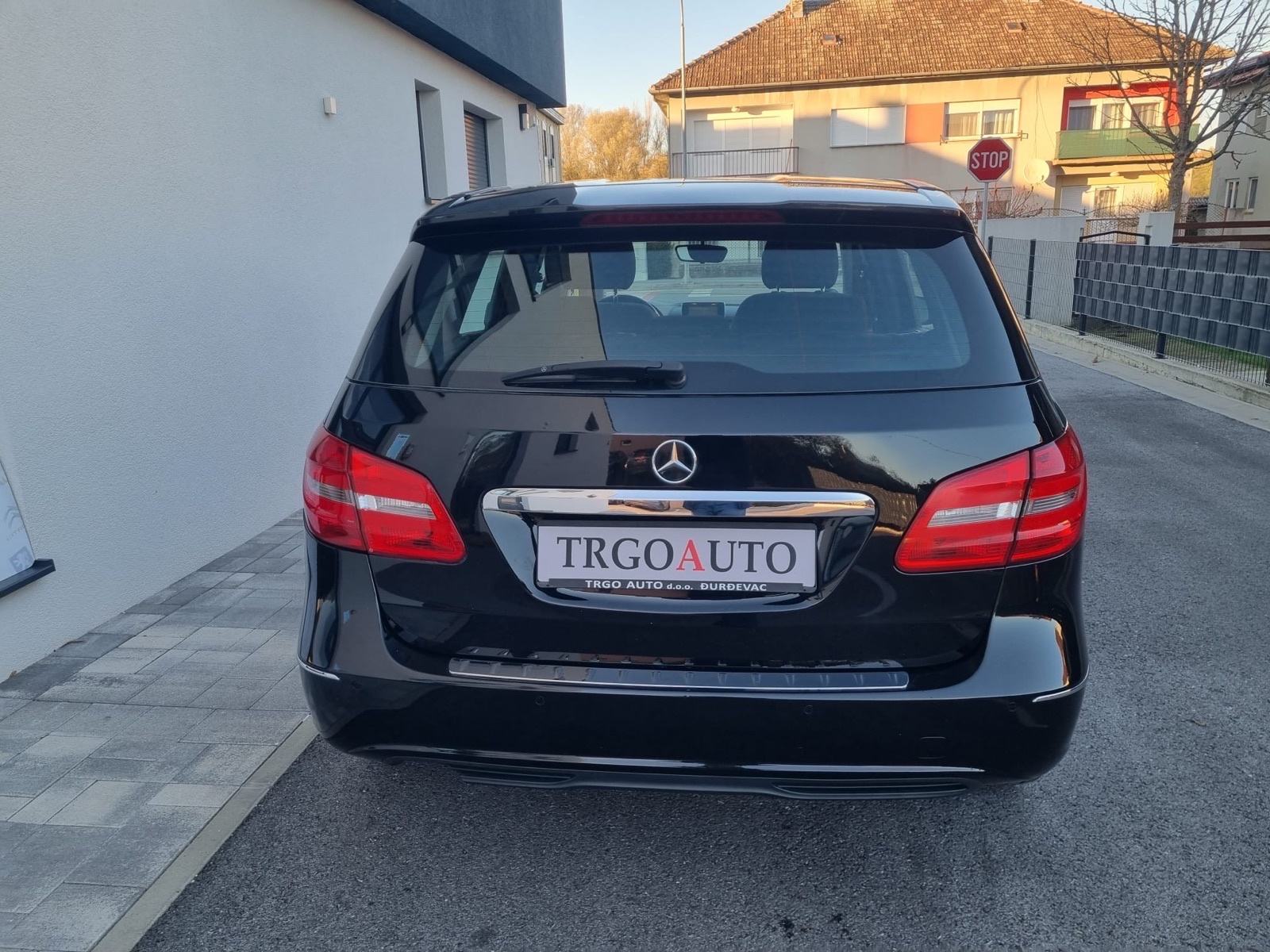 Mercedes-Benz B-klasa 160 CDI *PDC - NAVI - 12 MJ JAMSTVO*, fotografija 4