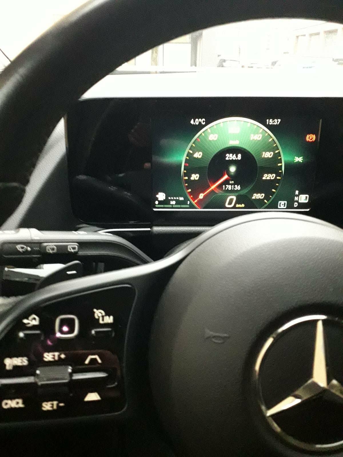 Mercedes-Benz B-klasa 180 automatik 2020 god., fotografija 5