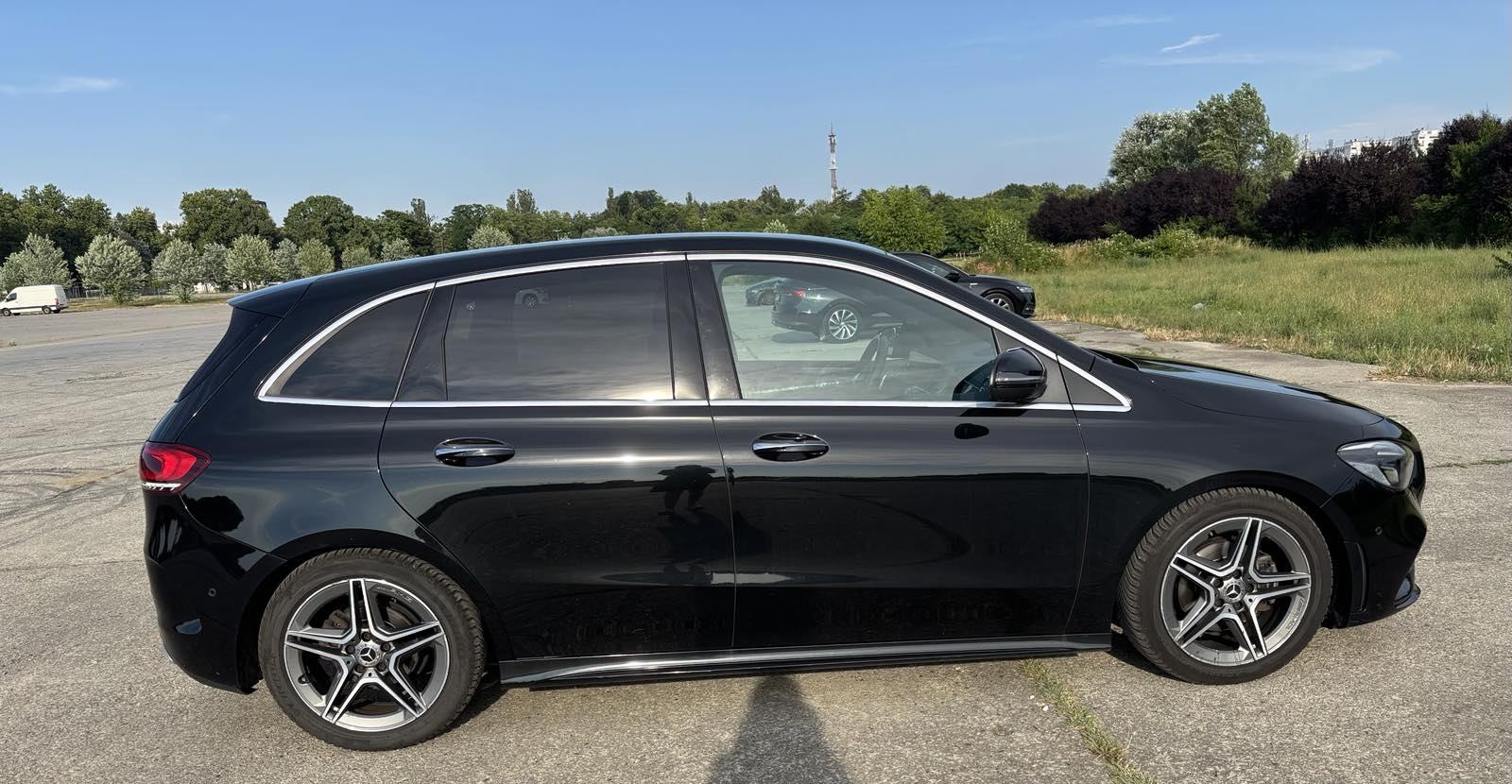 Mercedes-Benz B-klasa 180 automatik, koža, AMG, fotografija 4