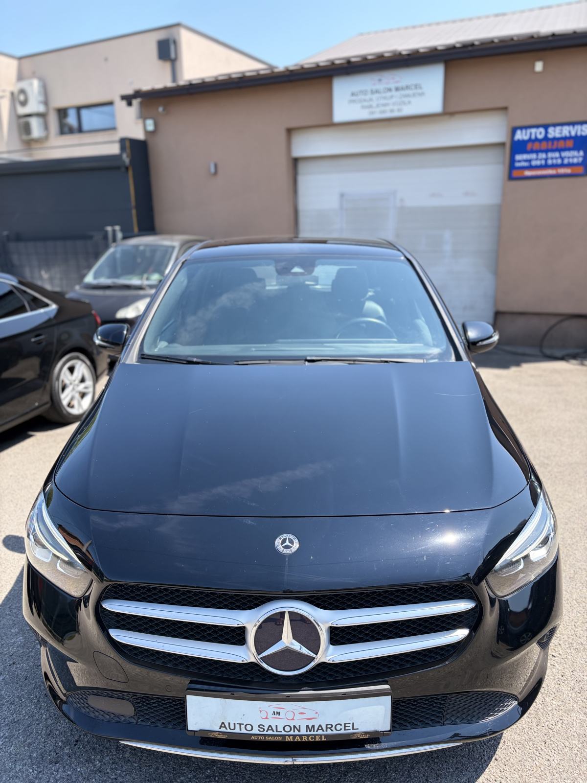 Mercedes-Benz B-klasa 180 automatik, pogled izvana - slika 4