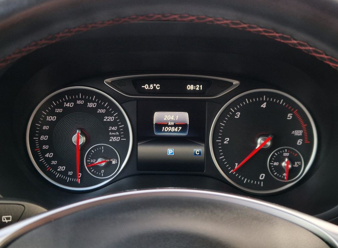 MERCEDES-BENZ B-KLASA 180 CDI AMG - *PRVI VLASNIK - SERVISNA KNJIGA**, fotografija 20