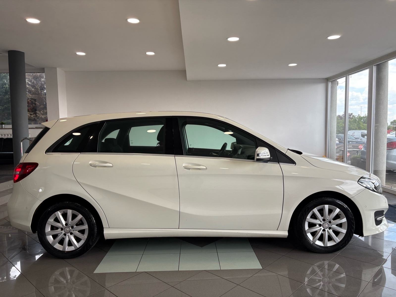 Mercedes-Benz B-klasa 180 CDI automatik, fotografija 7