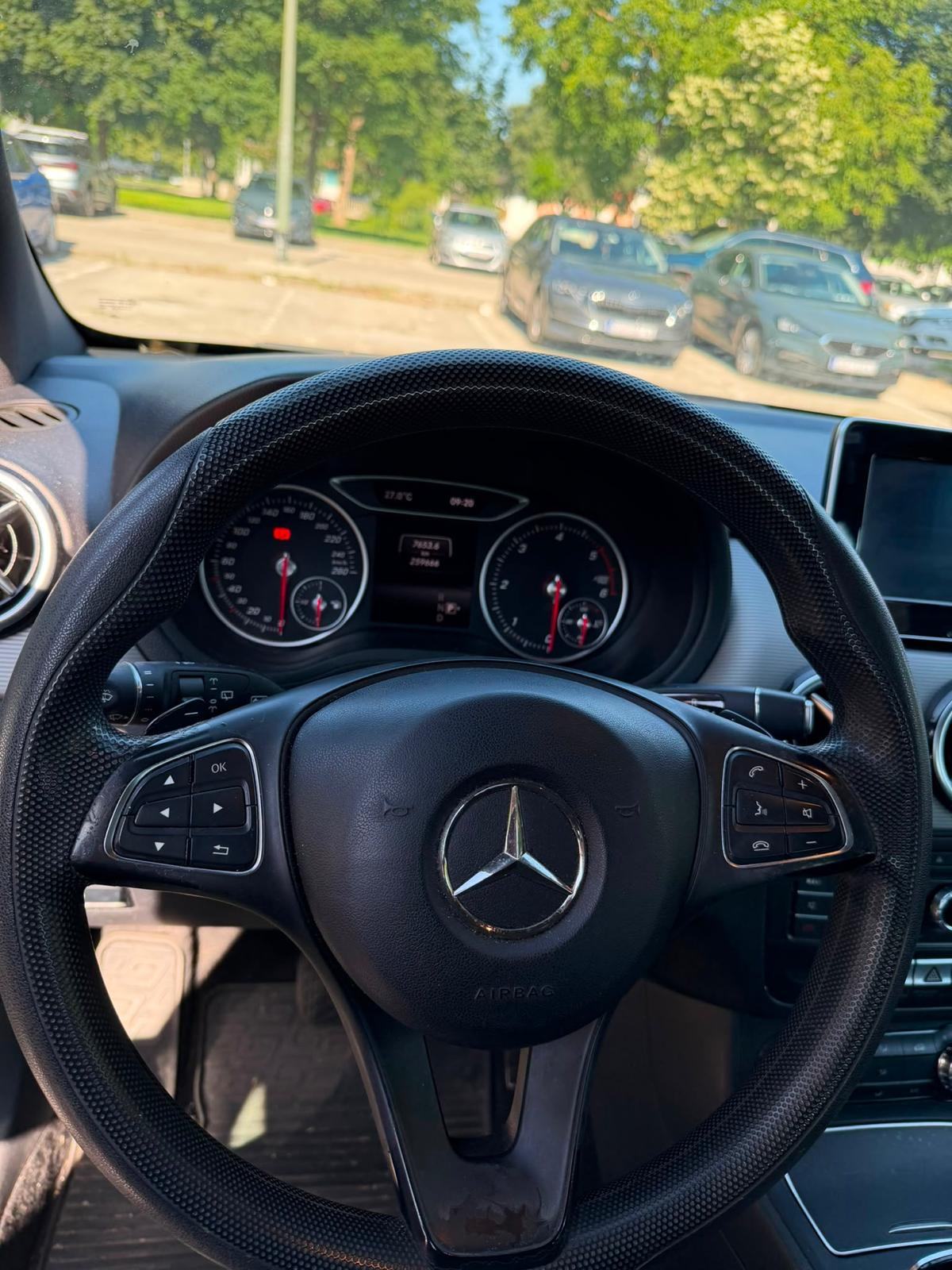 Mercedes-Benz B-klasa 200 CDI automatik, fotografija 3