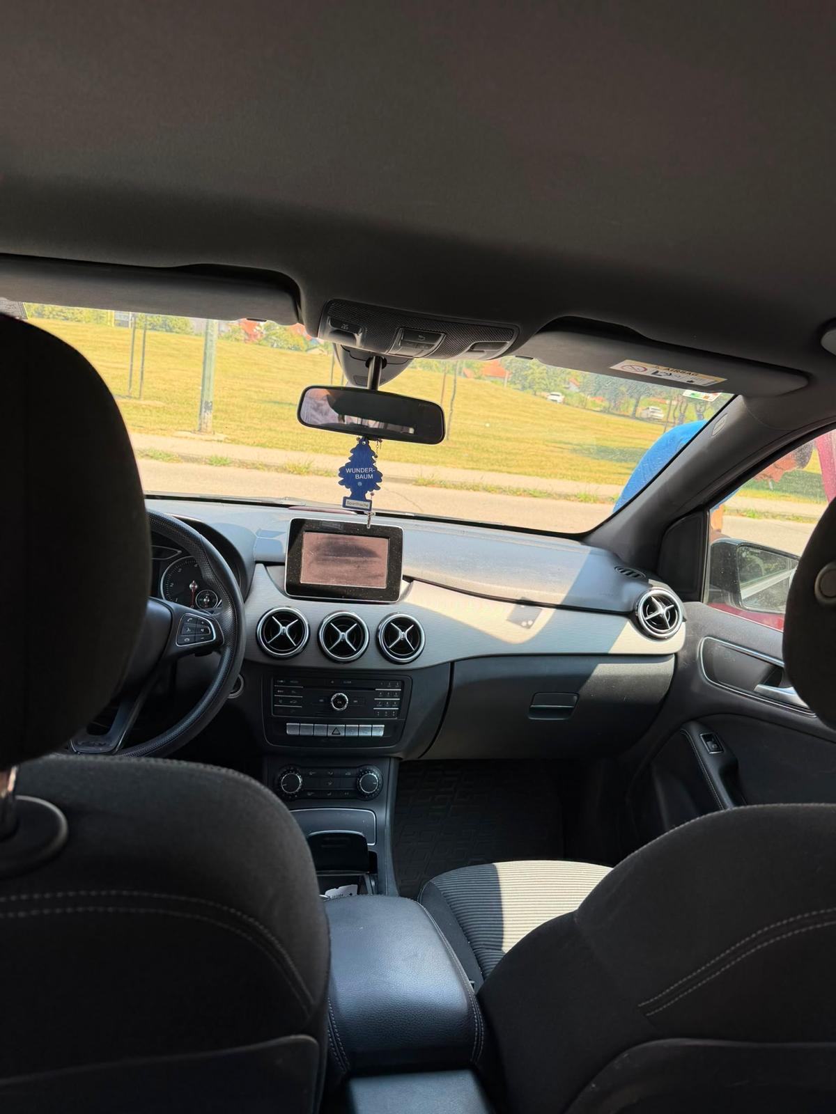 Mercedes-Benz B-klasa 200 CDI automatik, fotografija 4