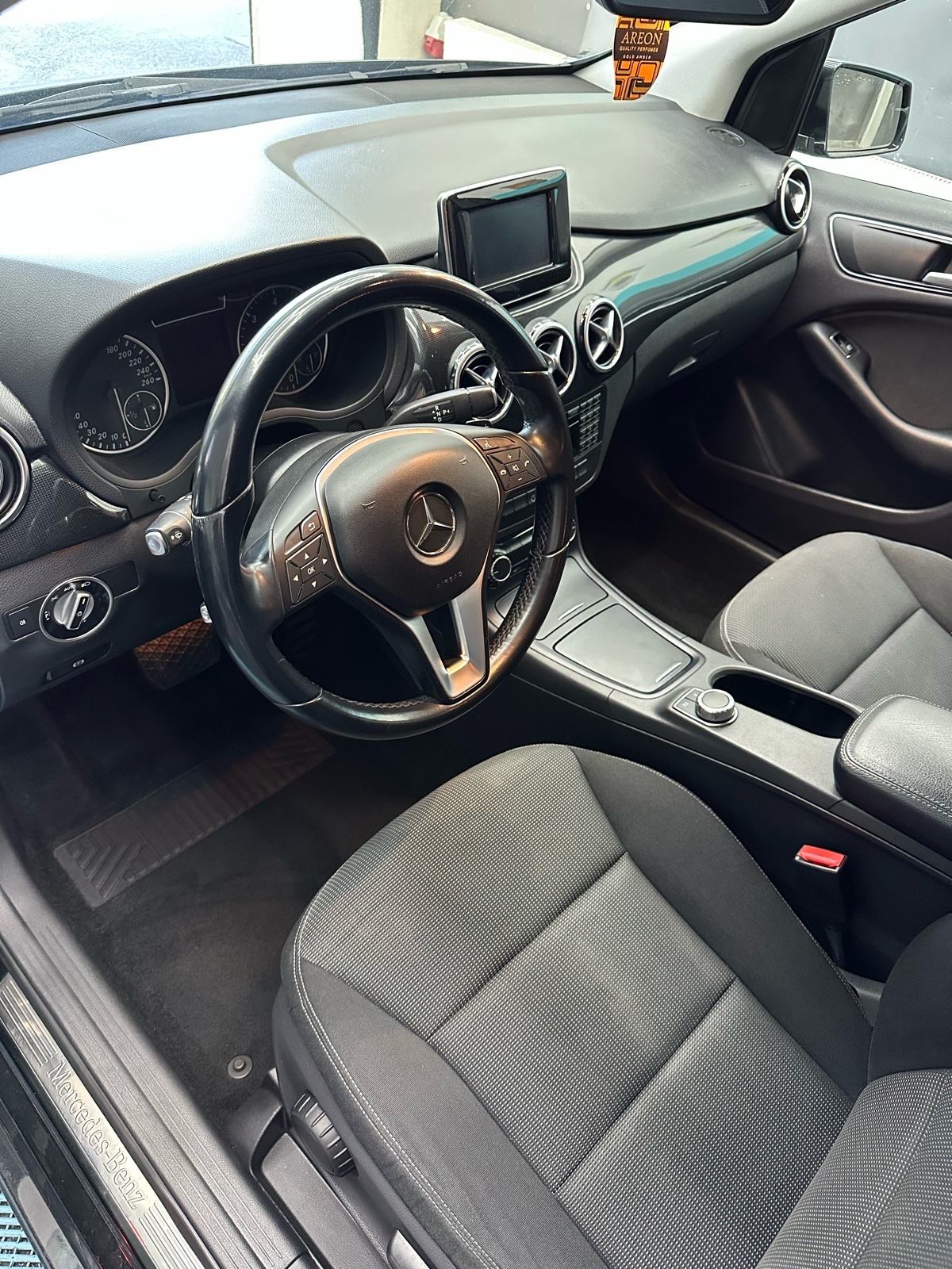 Mercedes-Benz B-klasa 200 CDI automatik, top stanje!!, fotografija 10