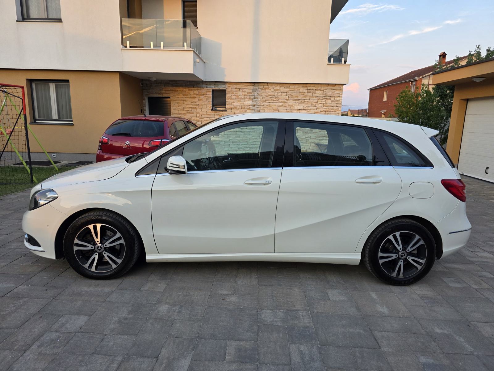 Mercedes-Benz B-klasa 180 CDI automatik, vlasnik, fotografija 6