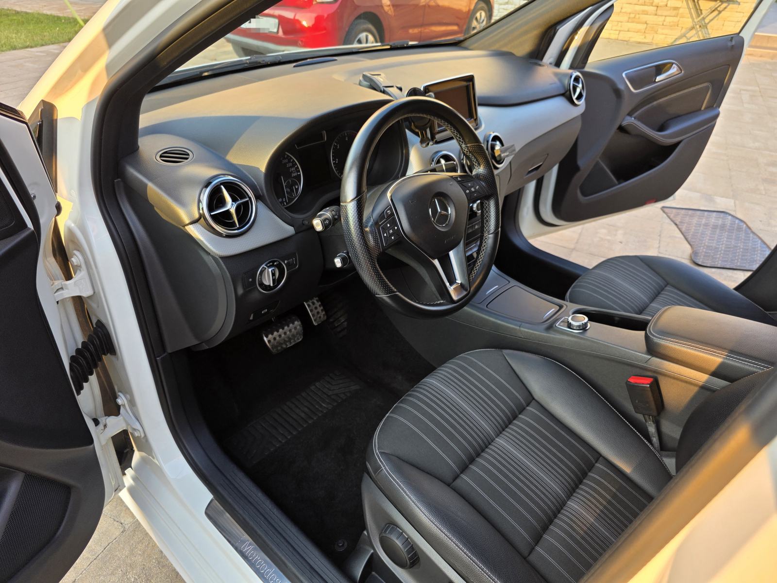 Mercedes-Benz B-klasa 180 CDI automatik, vlasnik, fotografija 15