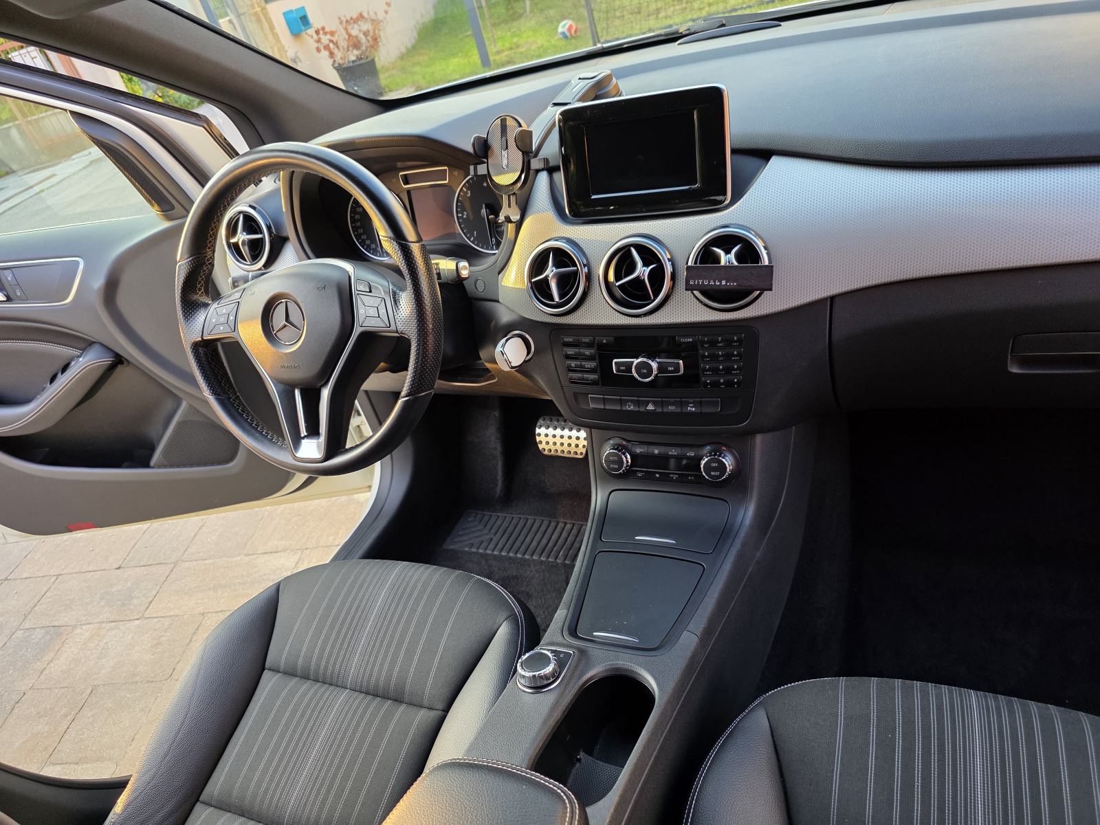 Mercedes-Benz B-klasa 180 CDI automatik, vlasnik, fotografija 9