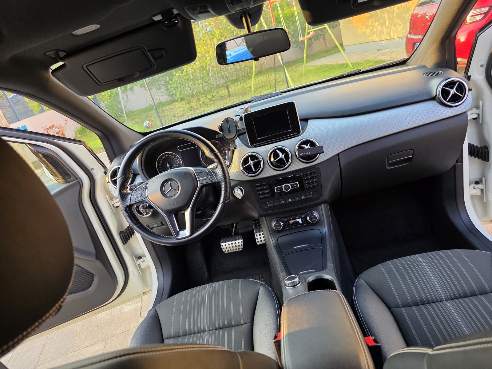 Mercedes-Benz B-klasa 180 CDI automatik, vlasnik, fotografija 11