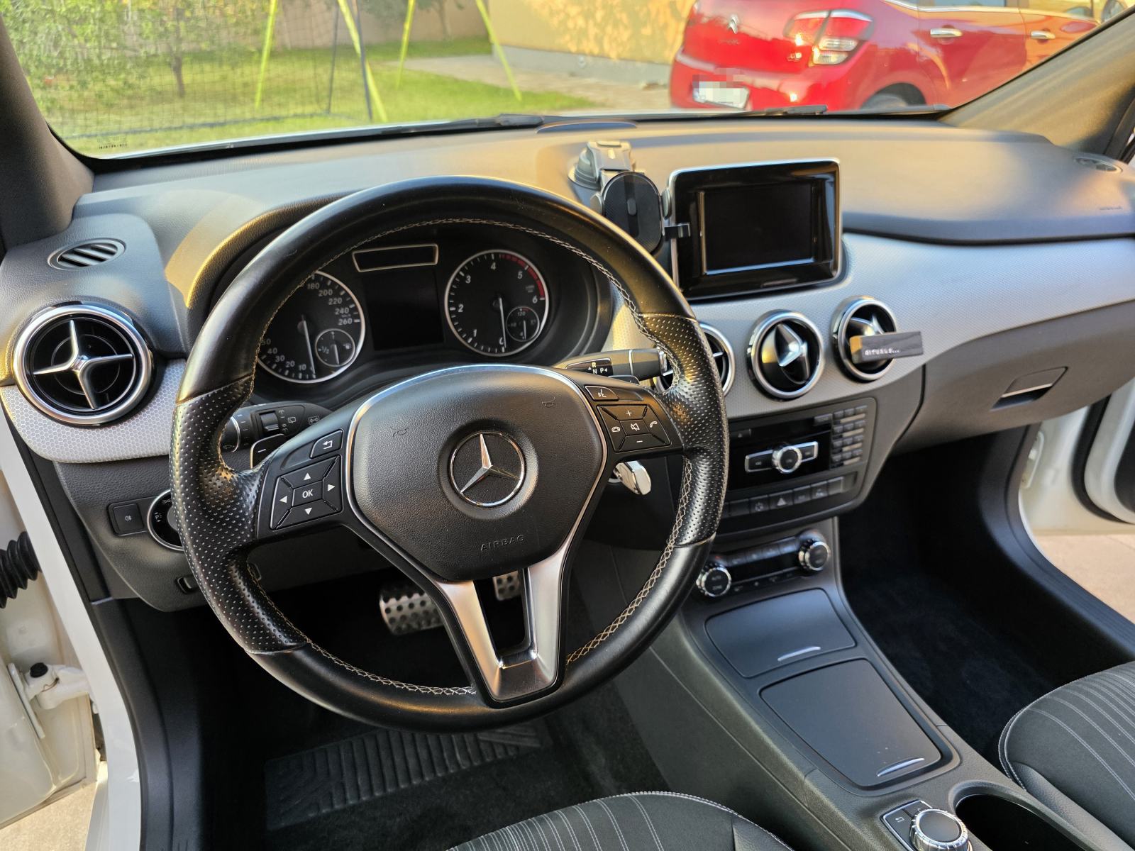 Mercedes-Benz B-klasa 180 CDI automatik, vlasnik, fotografija 18