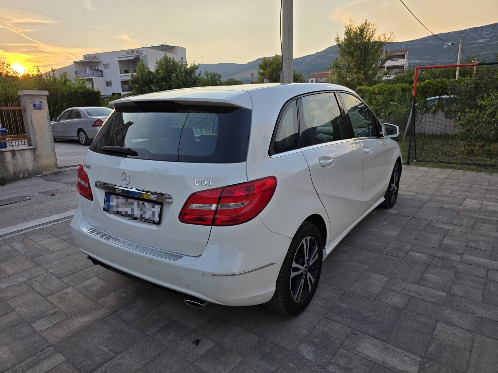 Mercedes-Benz B-klasa 180 CDI automatik, vlasnik, fotografija 4
