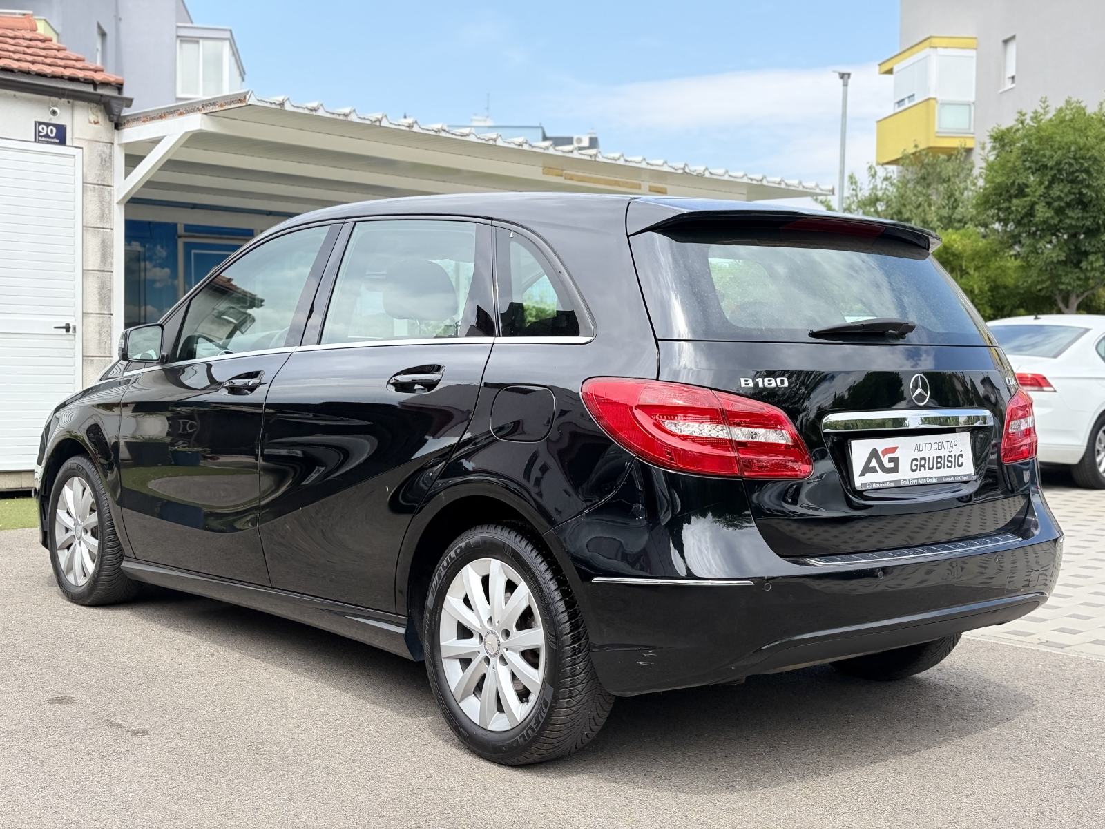 Mercedes-Benz B-klasa 180 CDI *Bi-Xenon* *REG:05-2027* *Jamstvo*, fotografija 7