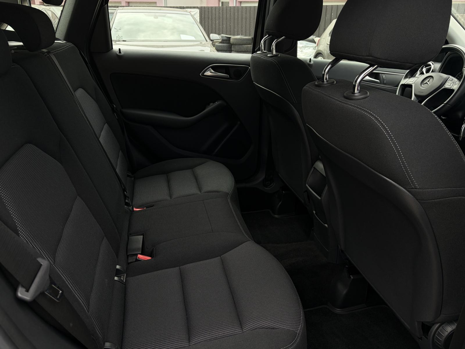 Mercedes-Benz B-klasa 180 CDI *Bi-Xenon* *REG:05-2027* *Jamstvo*, fotografija 18