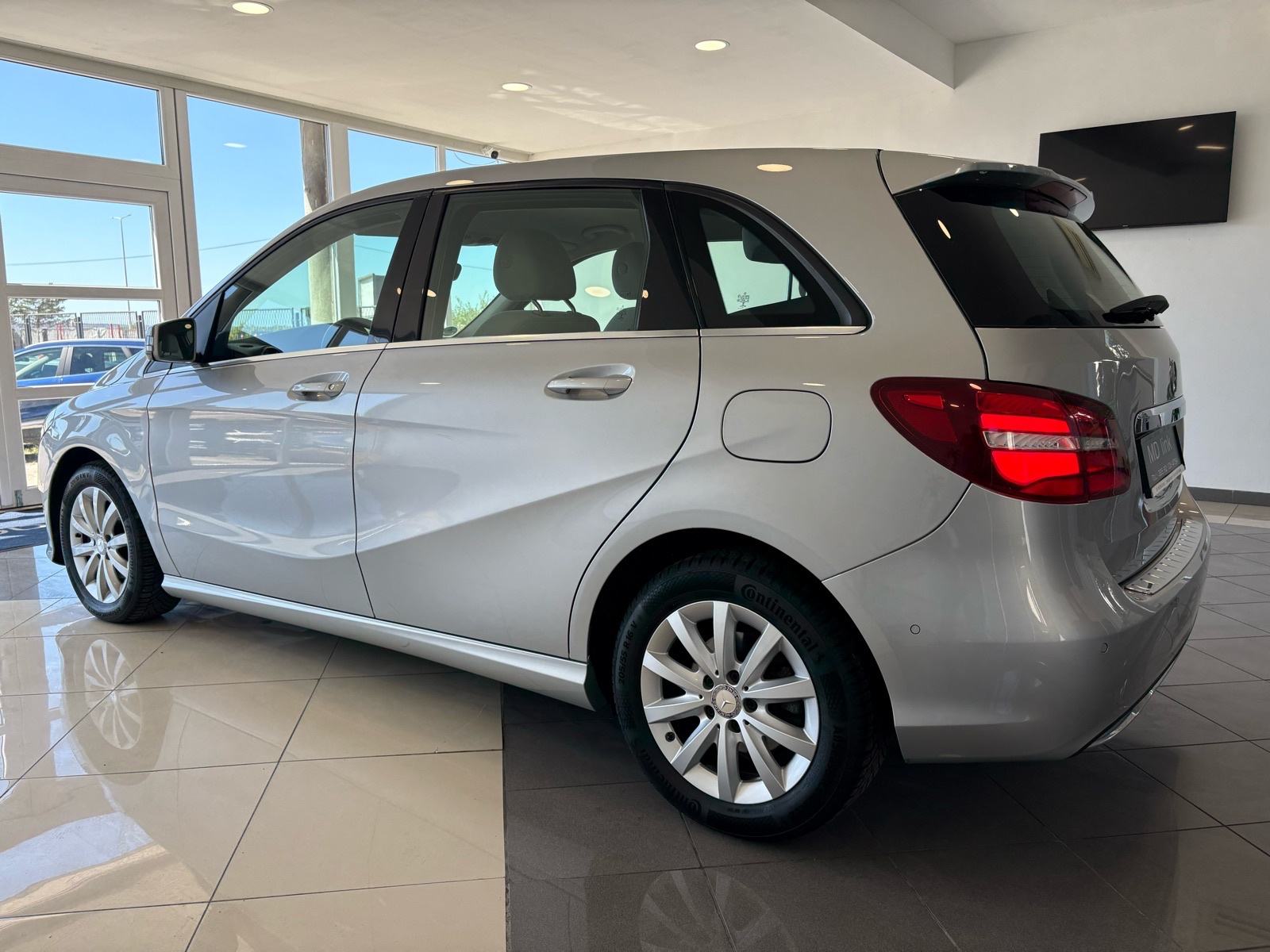 Mercedes-Benz B-klasa 180 CDI Executive, fotografija 18