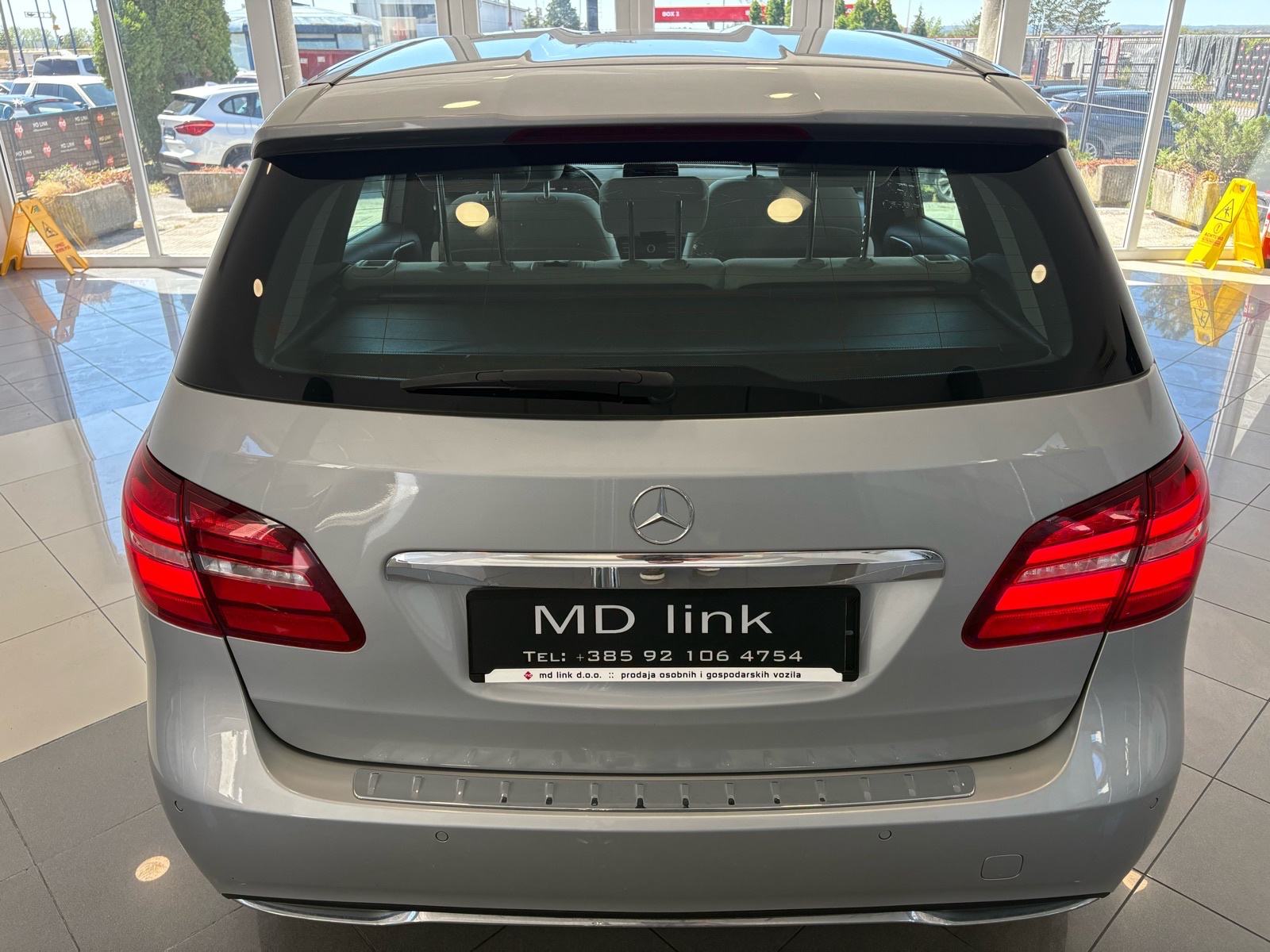 Mercedes-Benz B-klasa 180 CDI Executive, fotografija 5
