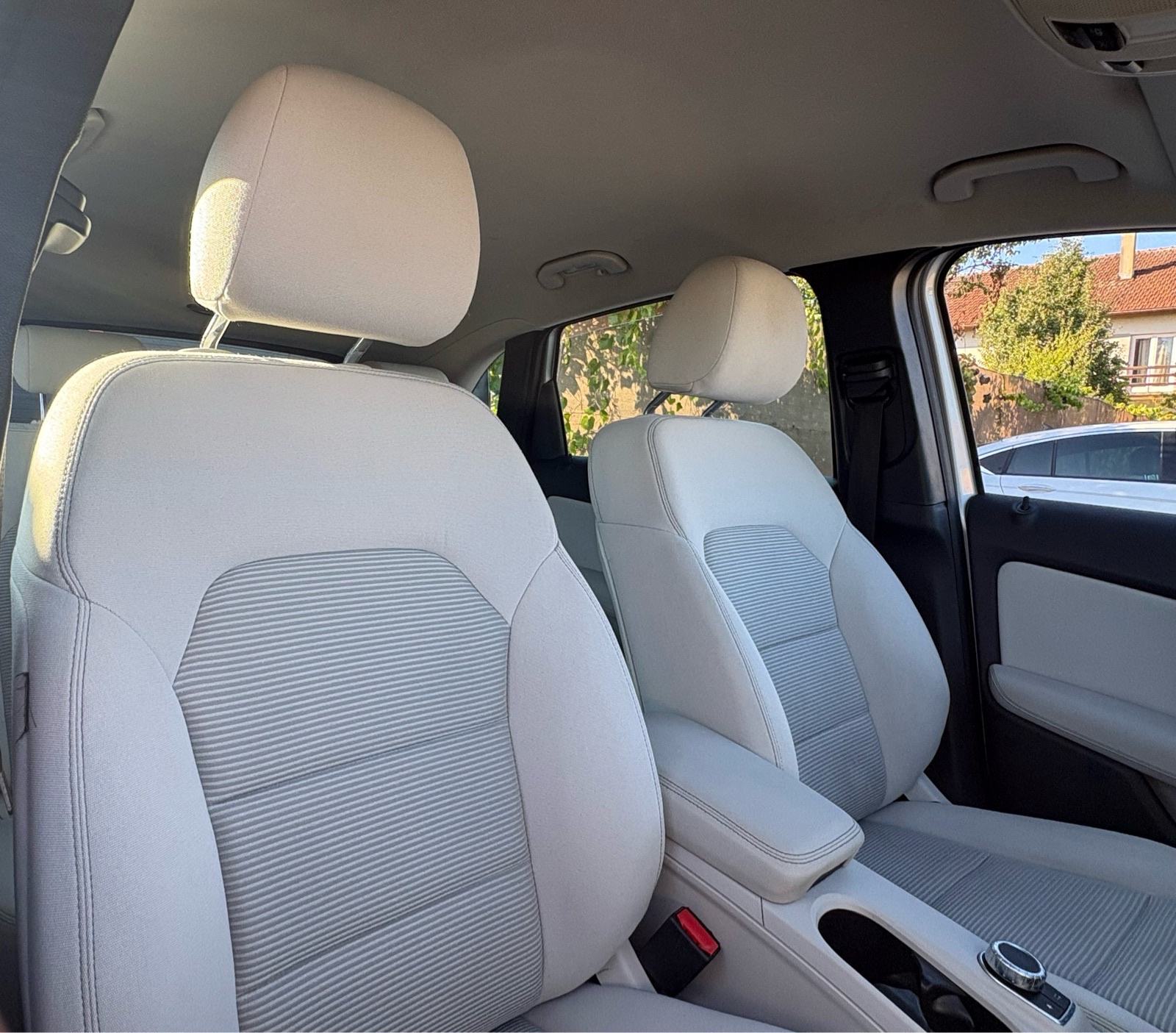 Mercedes-Benz B-klasa 180 CDI Executive, fotografija 12
