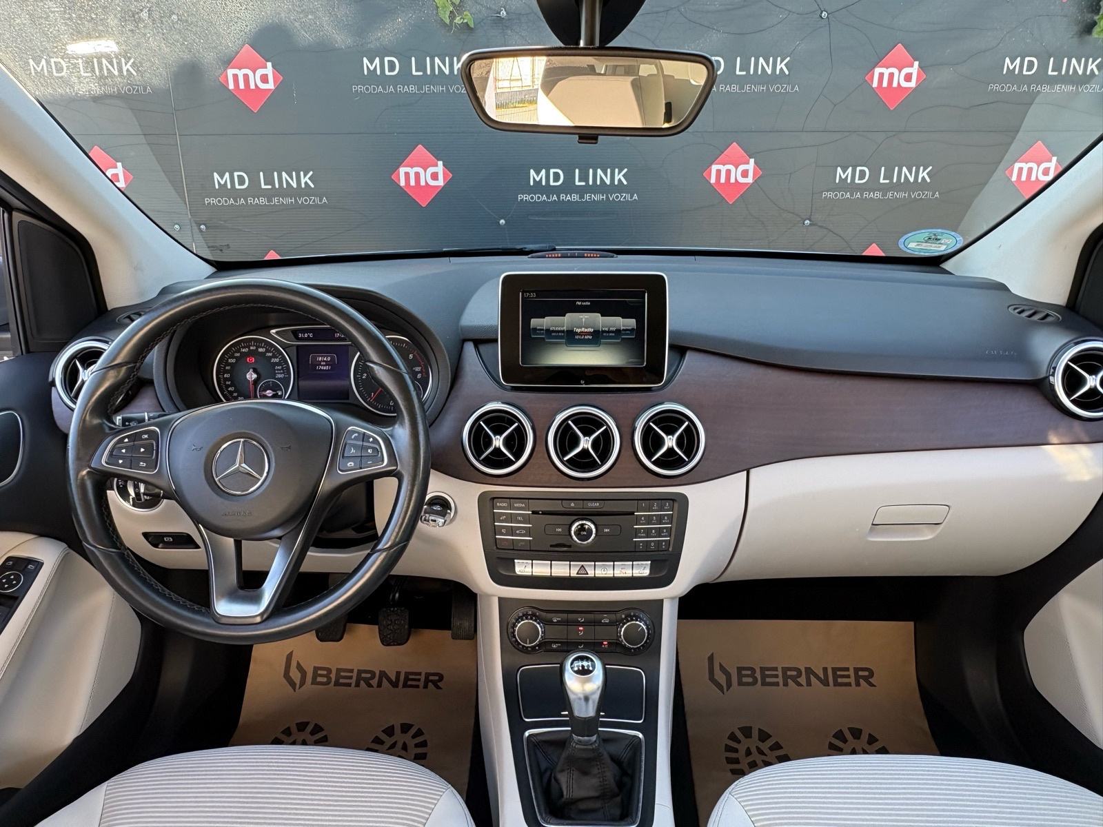 Mercedes-Benz B-klasa 180 CDI Executive, fotografija 10