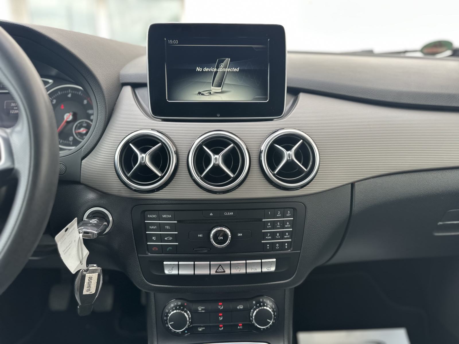 Mercedes-Benz B-klasa 180 CDI/LED/GR.SJEDALA/SENZORI/NAVI, fotografija 20
