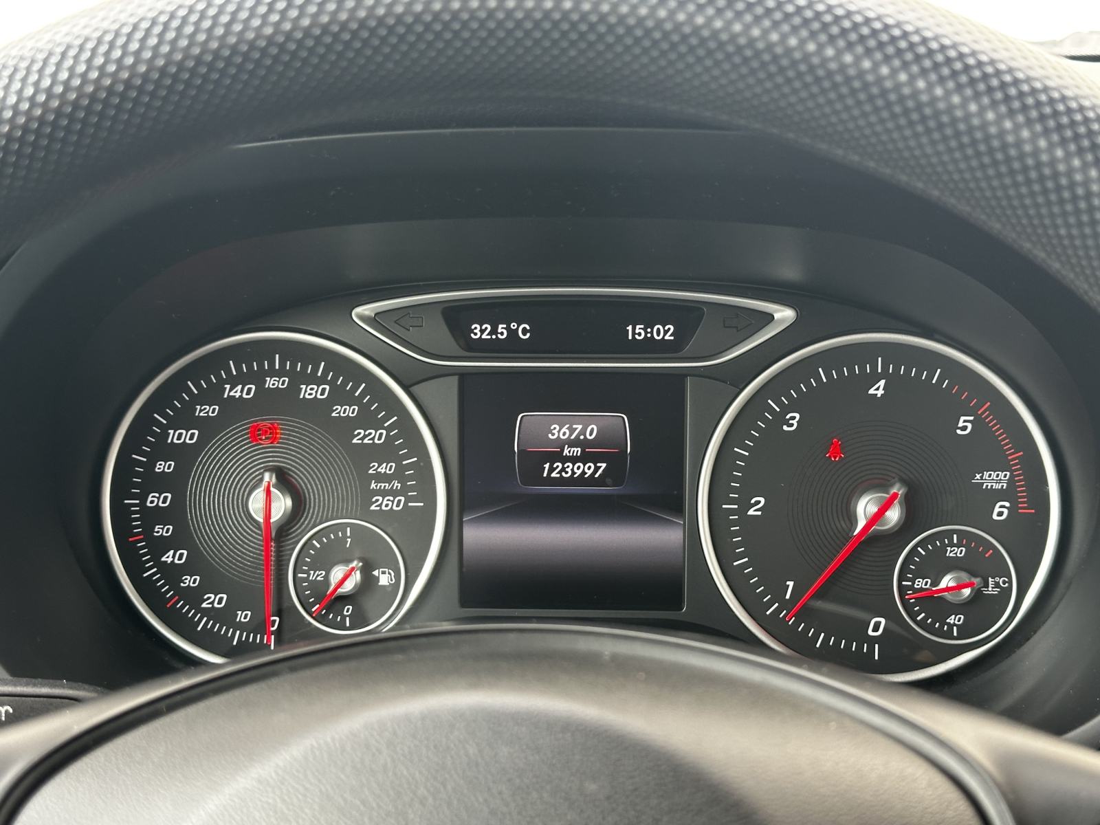 Mercedes-Benz B-klasa 180 CDI/LED/GR.SJEDALA/SENZORI/NAVI, fotografija 18
