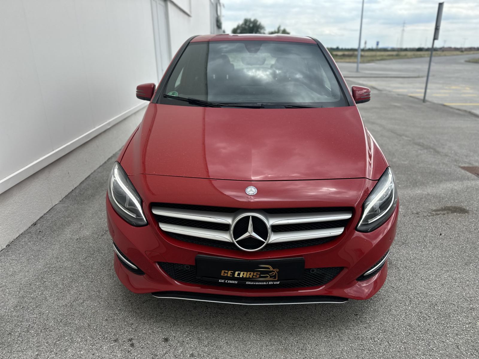 Mercedes-Benz B-klasa 180 CDI/LED/GR.SJEDALA/SENZORI/NAVI, pogled izvana - slika 3