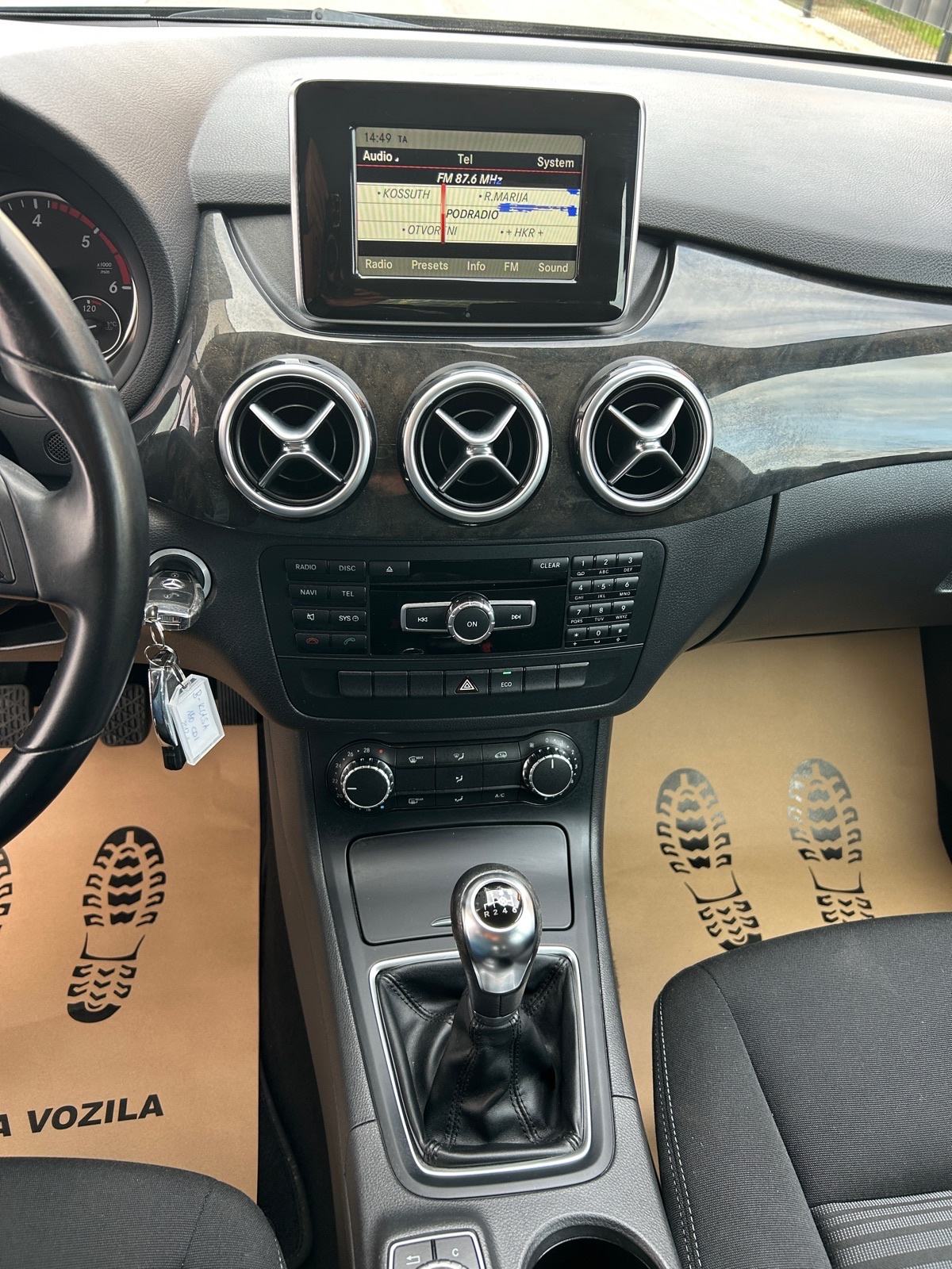 Mercedes-Benz B-klasa 180 CDI *NAVI - KLIMA - ALU18'' - AUTOKREDIT*, fotografija 12
