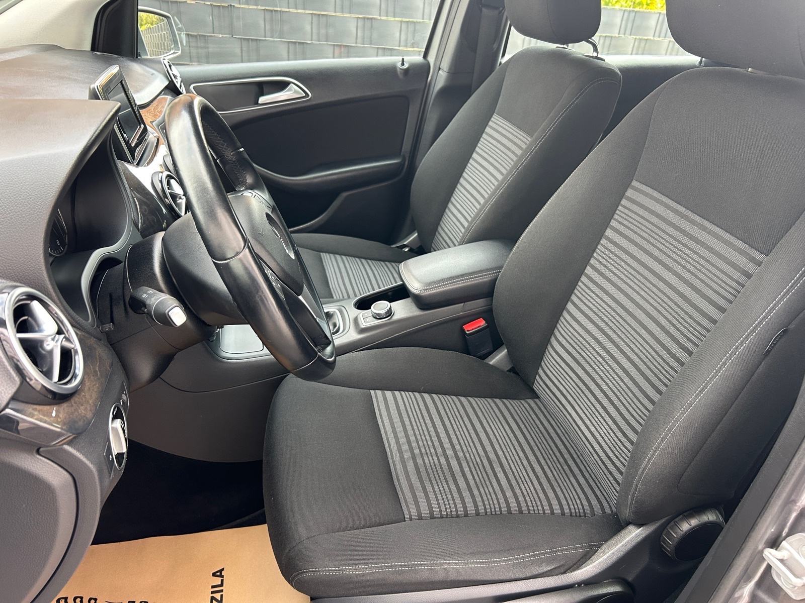 Mercedes-Benz B-klasa 180 CDI *NAVI - KLIMA - ALU18'' - AUTOKREDIT*, fotografija 15
