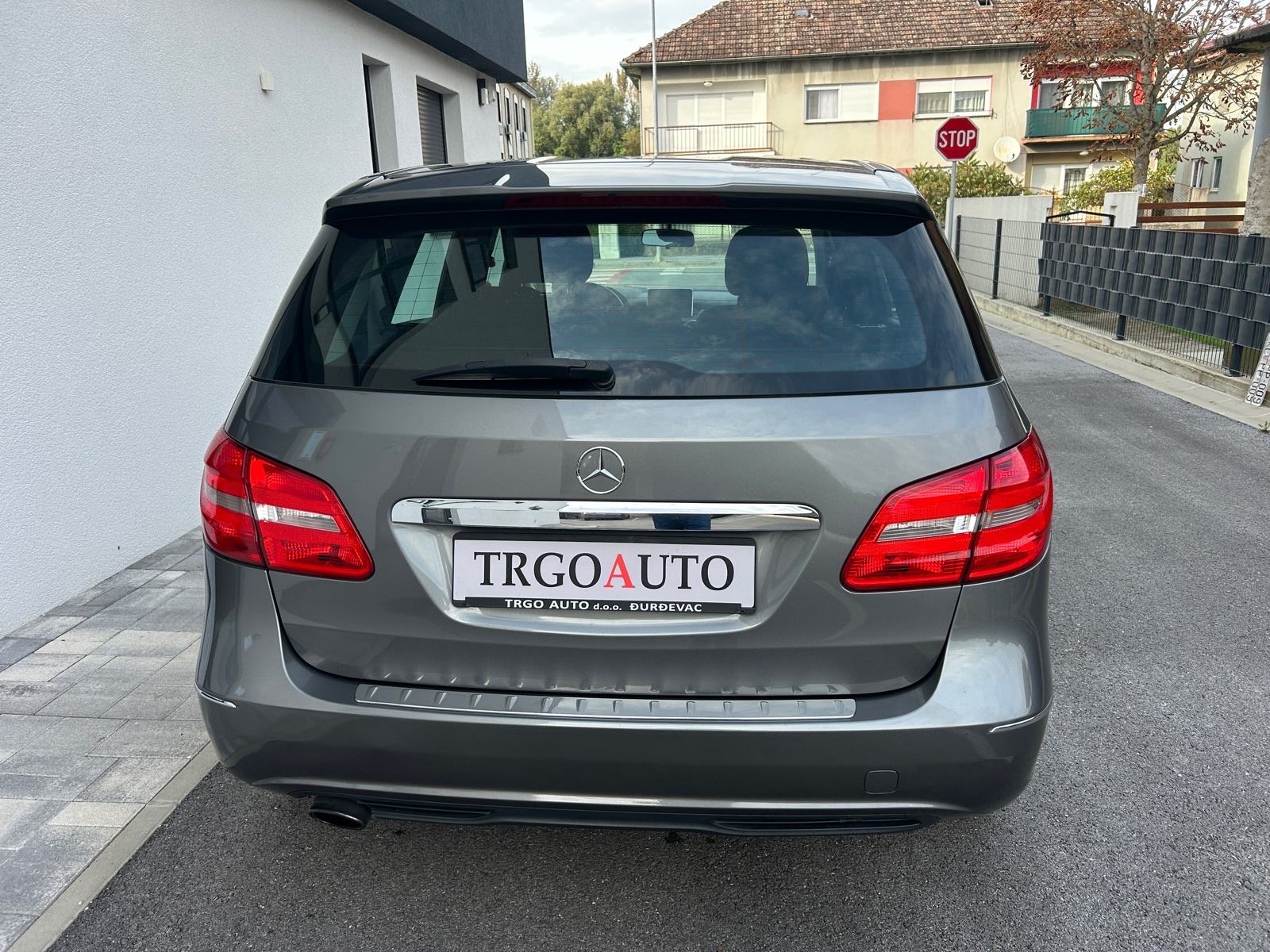 Mercedes-Benz B-klasa 180 CDI *NAVI - KLIMA - ALU18'' - AUTOKREDIT*, fotografija 6