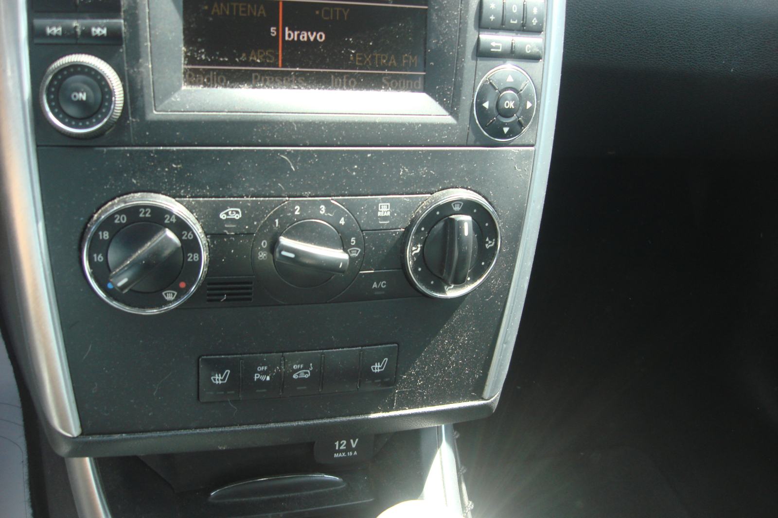MERCEDES-BENZ B-KLASA 180 CDI****REGISTRIRANA 1.GOD****FULL OPREMA****, fotografija 9