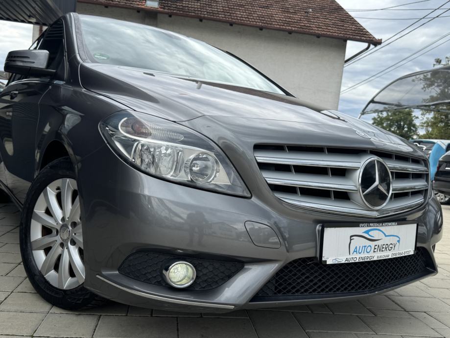 Mercedes-Benz B-klasa 180 CDI ⭐ Kamera, Navi, Grij.sjedala, El. Kuka ⭐, fotografija 4