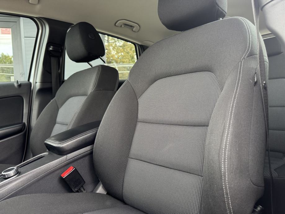 Mercedes-Benz B-klasa 180 CDI ⭐ Kamera, Navi, Grij.sjedala, El. Kuka ⭐, fotografija 13