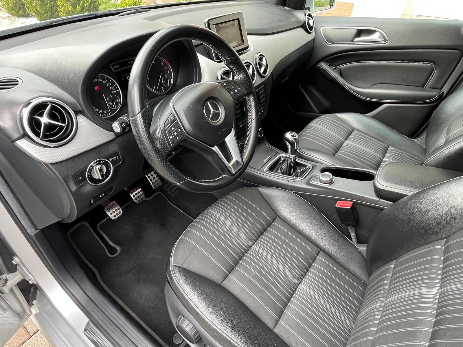 Mercedes-Benz B-klasa 180 CDI, style oprema, kamera, Alu 16” Top, fotografija 10