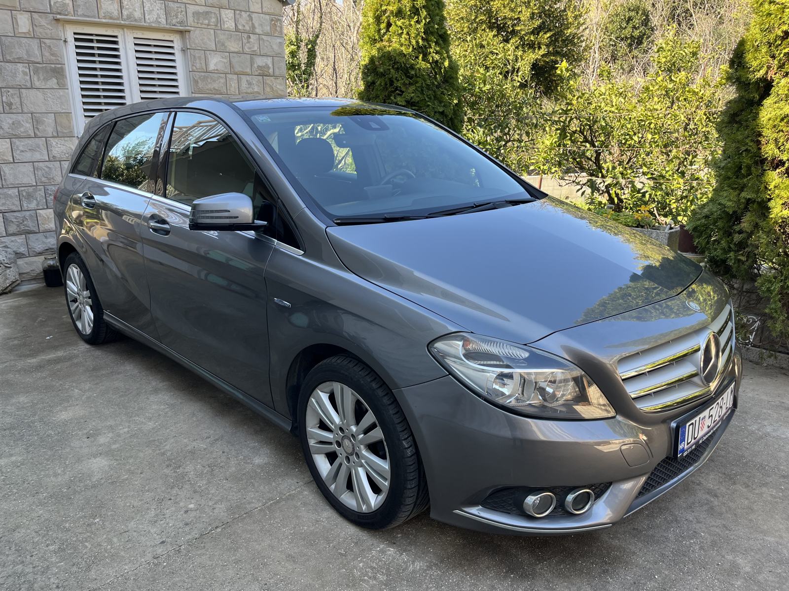 Mercedes-Benz B-klasa 180 CDI, fotografija 2