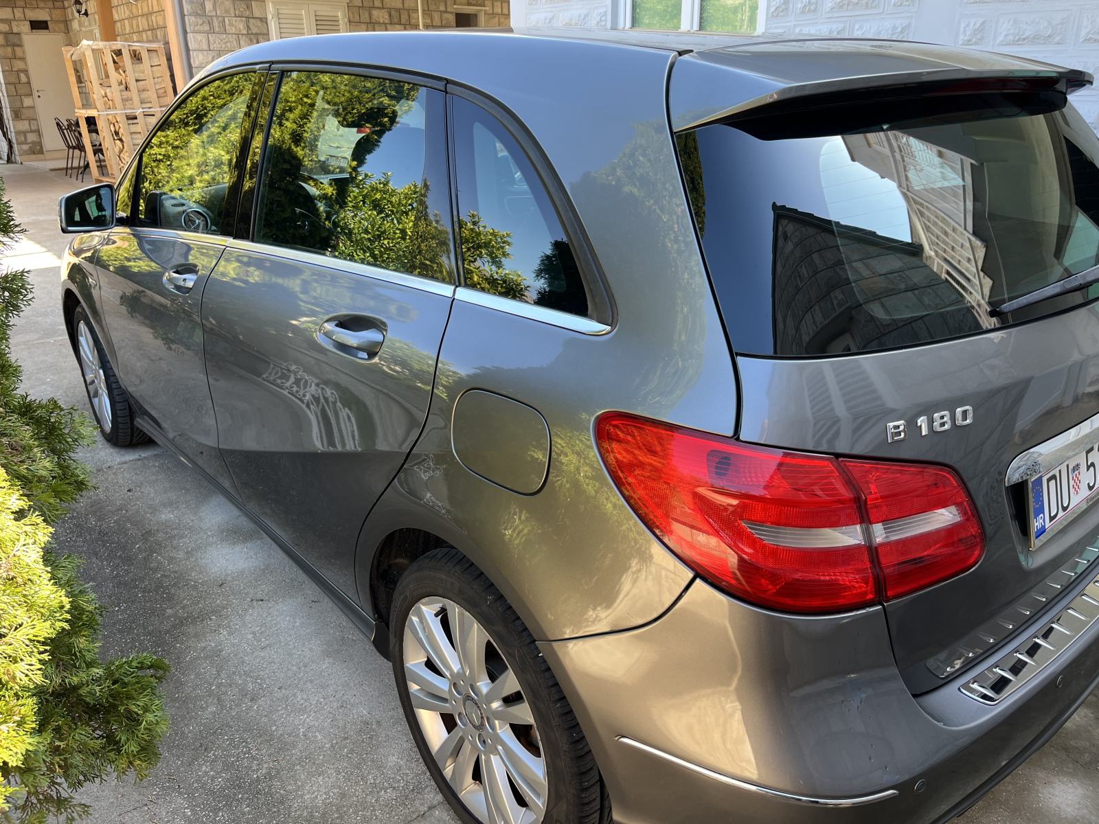 Mercedes-Benz B-klasa 180 CDI, fotografija 3