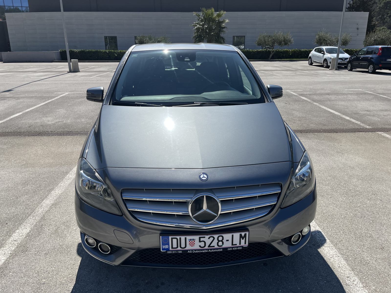 Mercedes-Benz B-klasa 180 CDI, fotografija 11