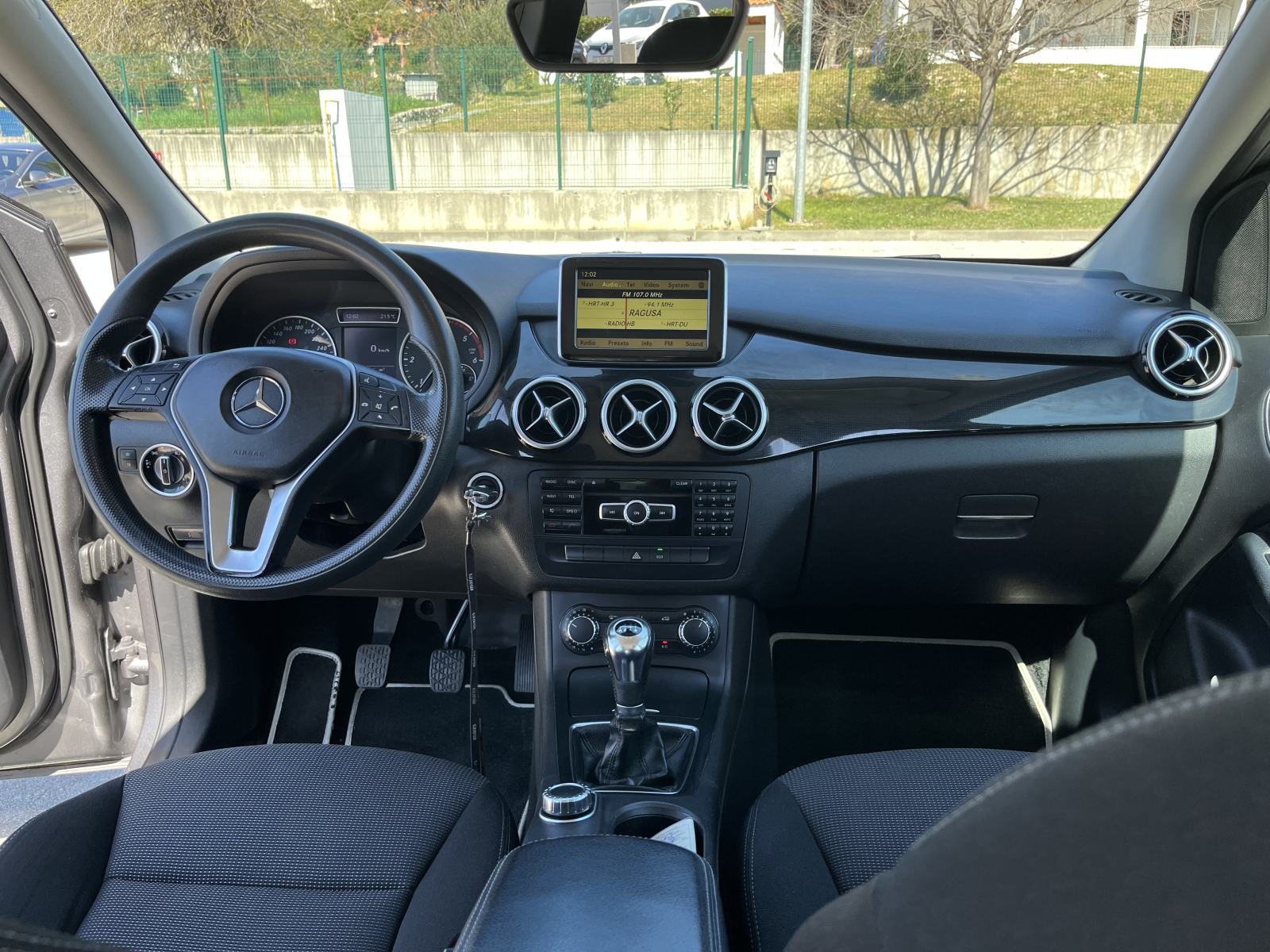 Mercedes-Benz B-klasa 180 CDI, fotografija 17
