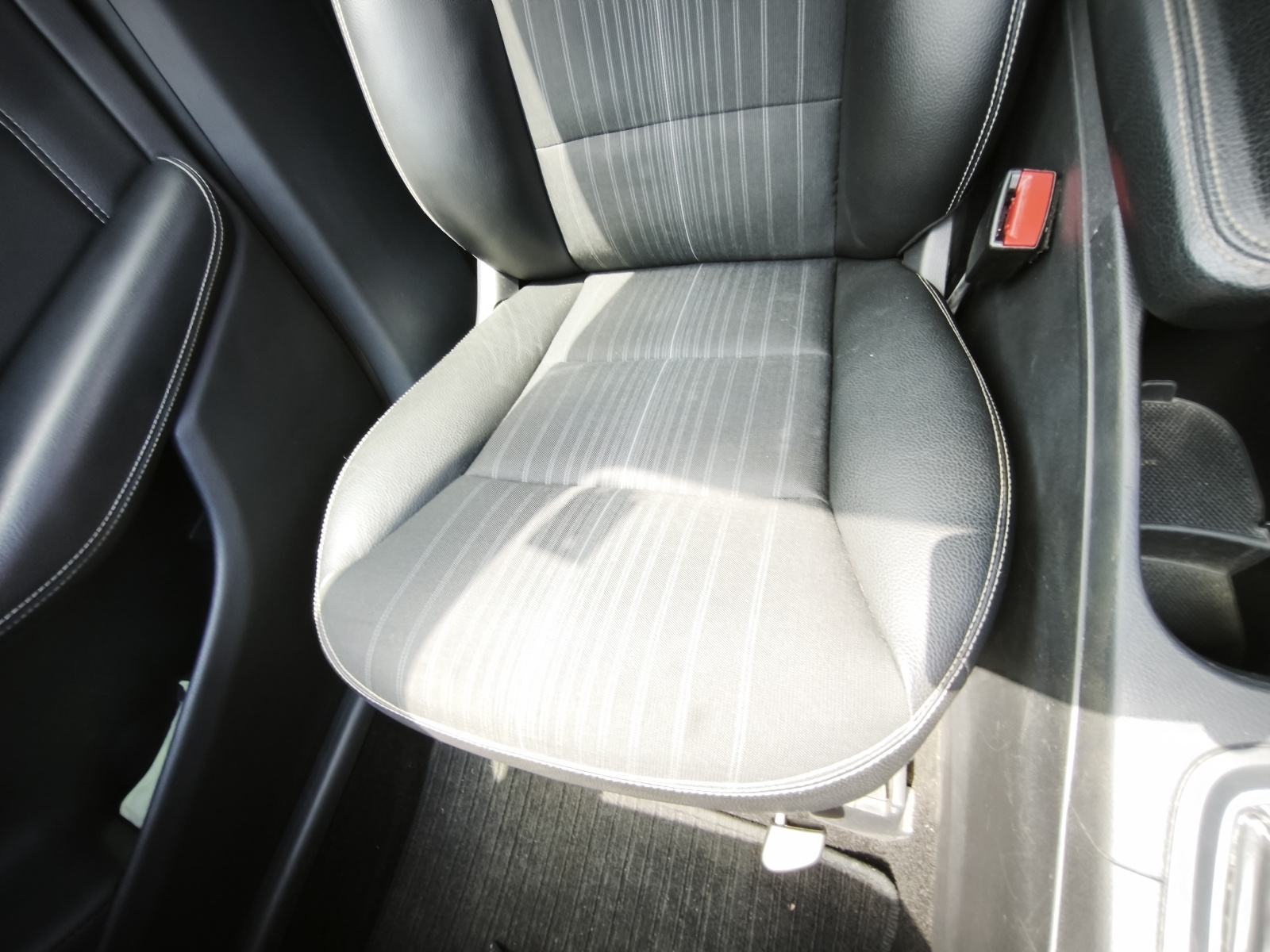 Mercedes-Benz B-klasa 180 CDI, fotografija 16