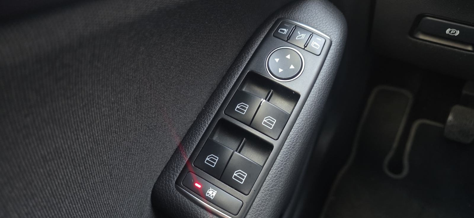 Mercedes-Benz B180 CDI, 6 BRZINA, AUT. KLIMA, NAVI, KAM, PDC.., fotografija 10