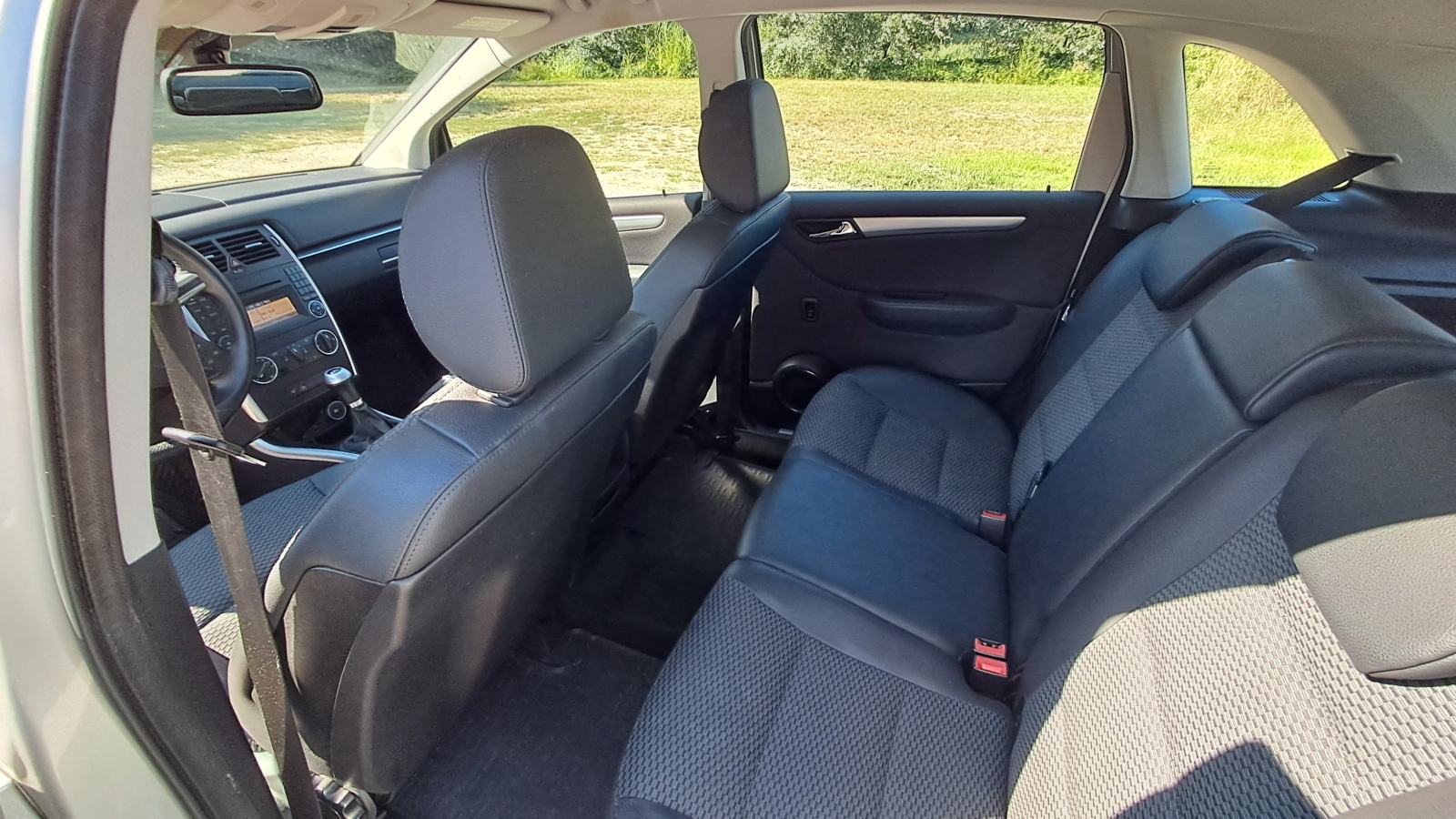 Mercedes-Benz B-klasa 180 CDI, fotografija 6
