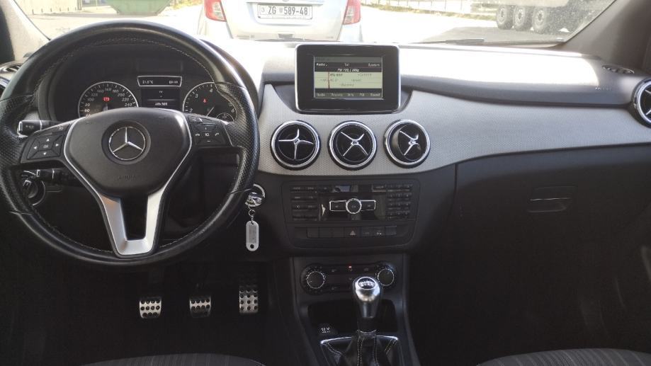 Mercedes-Benz B-klasa 180 CDI, fotografija 16