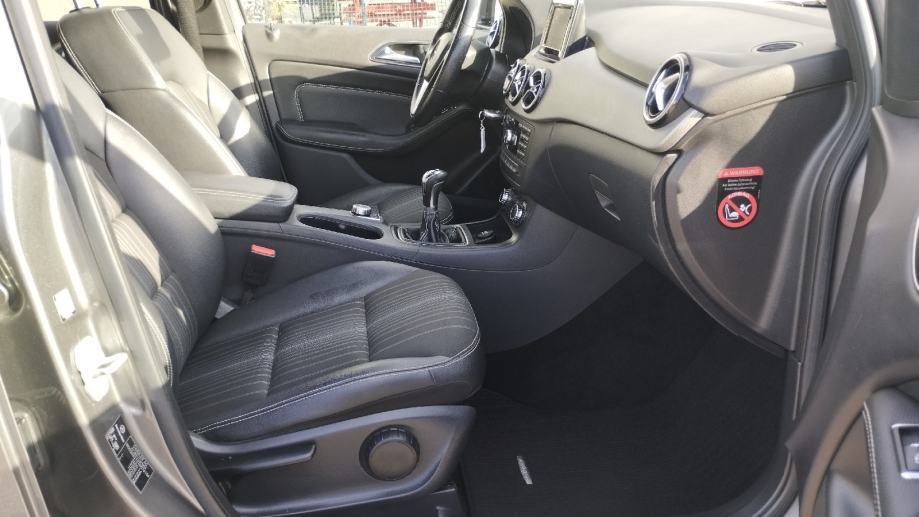 Mercedes-Benz B-klasa 180 CDI, fotografija 9
