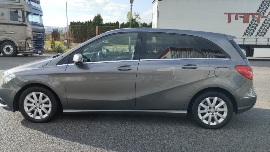 Mercedes-Benz B-klasa 180 CDI, fotografija 12