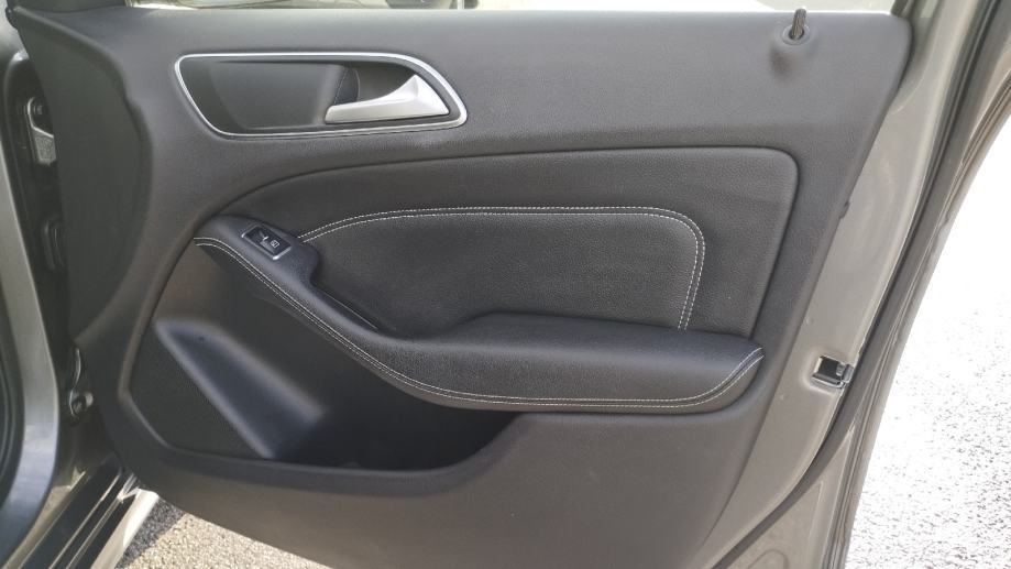 Mercedes-Benz B-klasa 180 CDI, fotografija 14