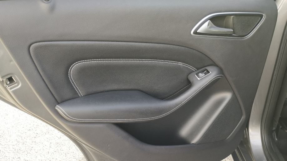 Mercedes-Benz B-klasa 180 CDI, fotografija 11